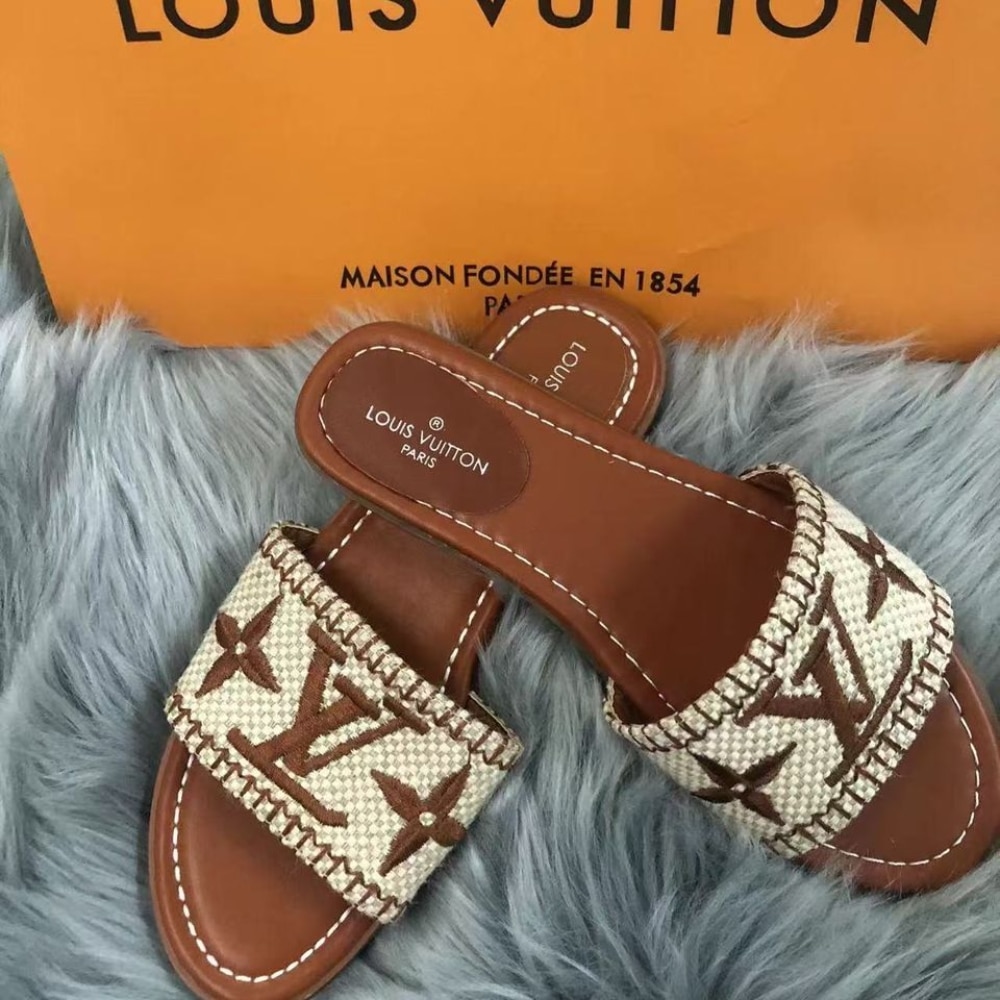 Louis Vuitton Lock It Flat Mule Cognac Brown Leather 1A8Svi