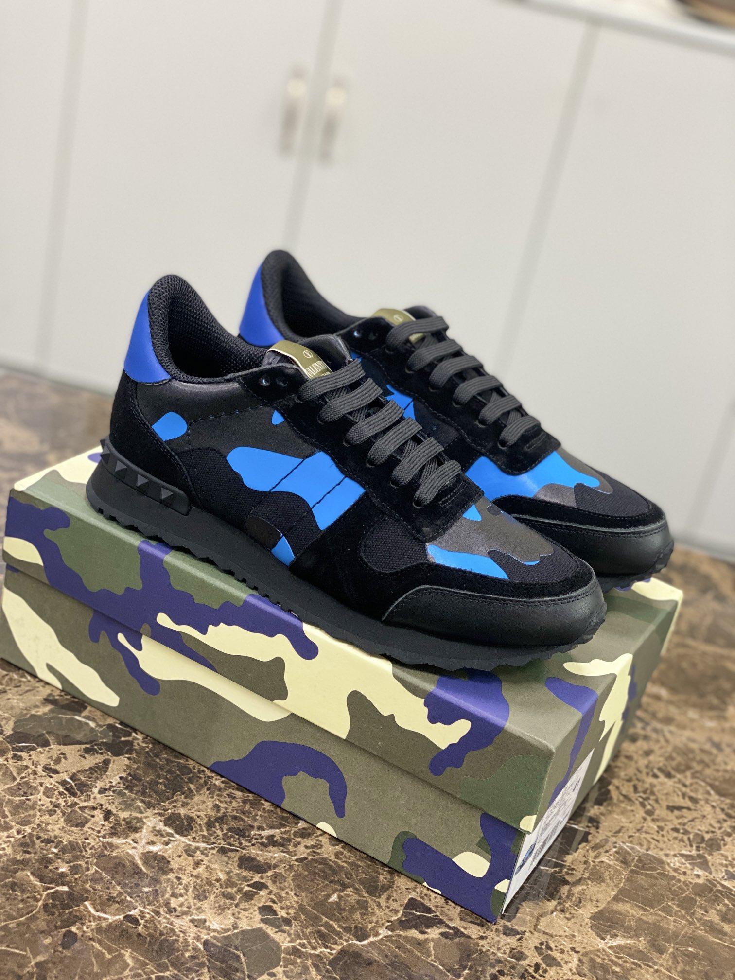 Valentino Sneakers