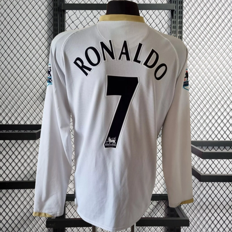 Retro player 2006-07 Manchester United Away long sleeved Football jersey retro