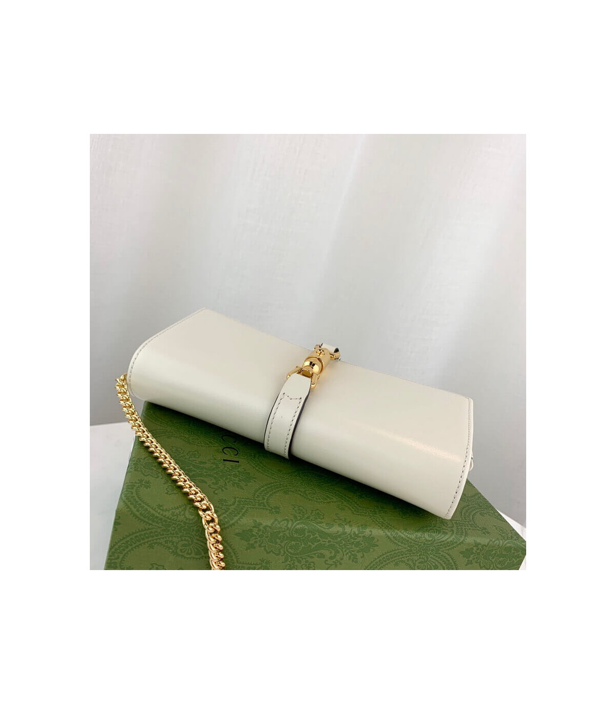 Gucci Jackie 1961 White Calfskin Chain Wallet 19cm