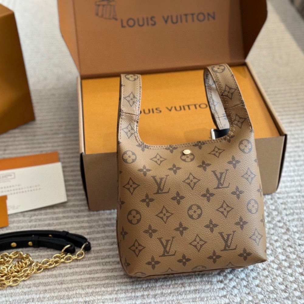 Louis Vuitton Atlantis BB Monogram Reverse Coated Canvas 18Cm M46816