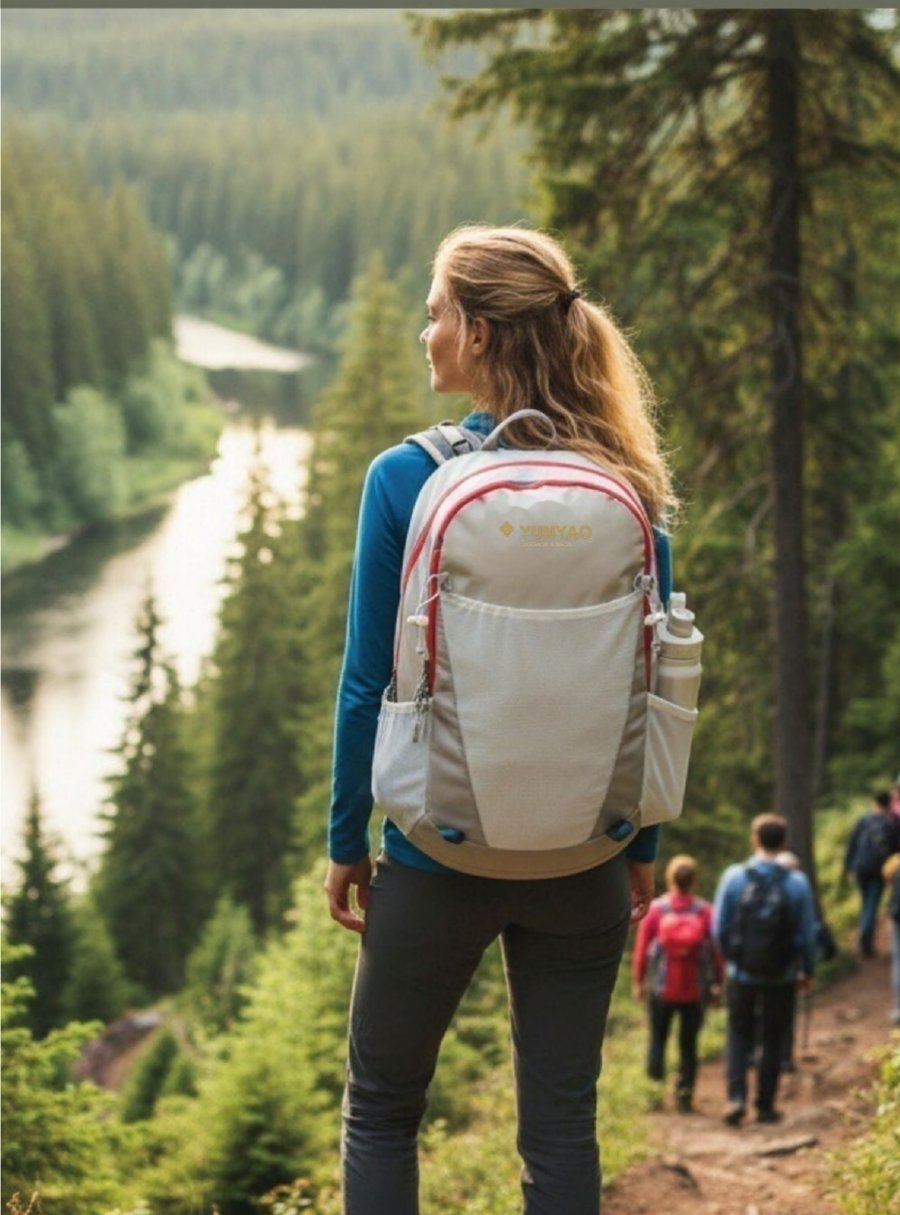 Hiking Daypack H4
