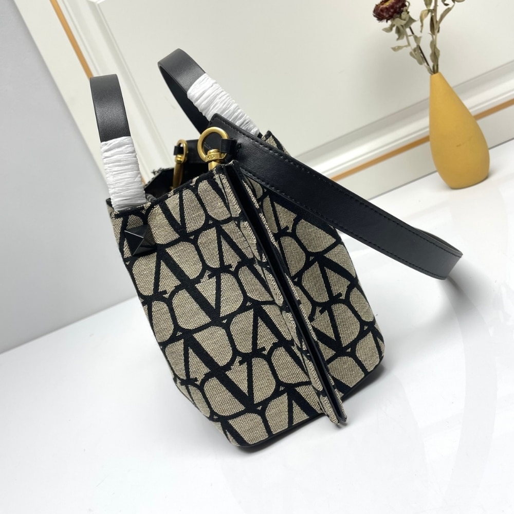 Valentino Garavani Medium Toile Iconographe Handbag Black 25Cm