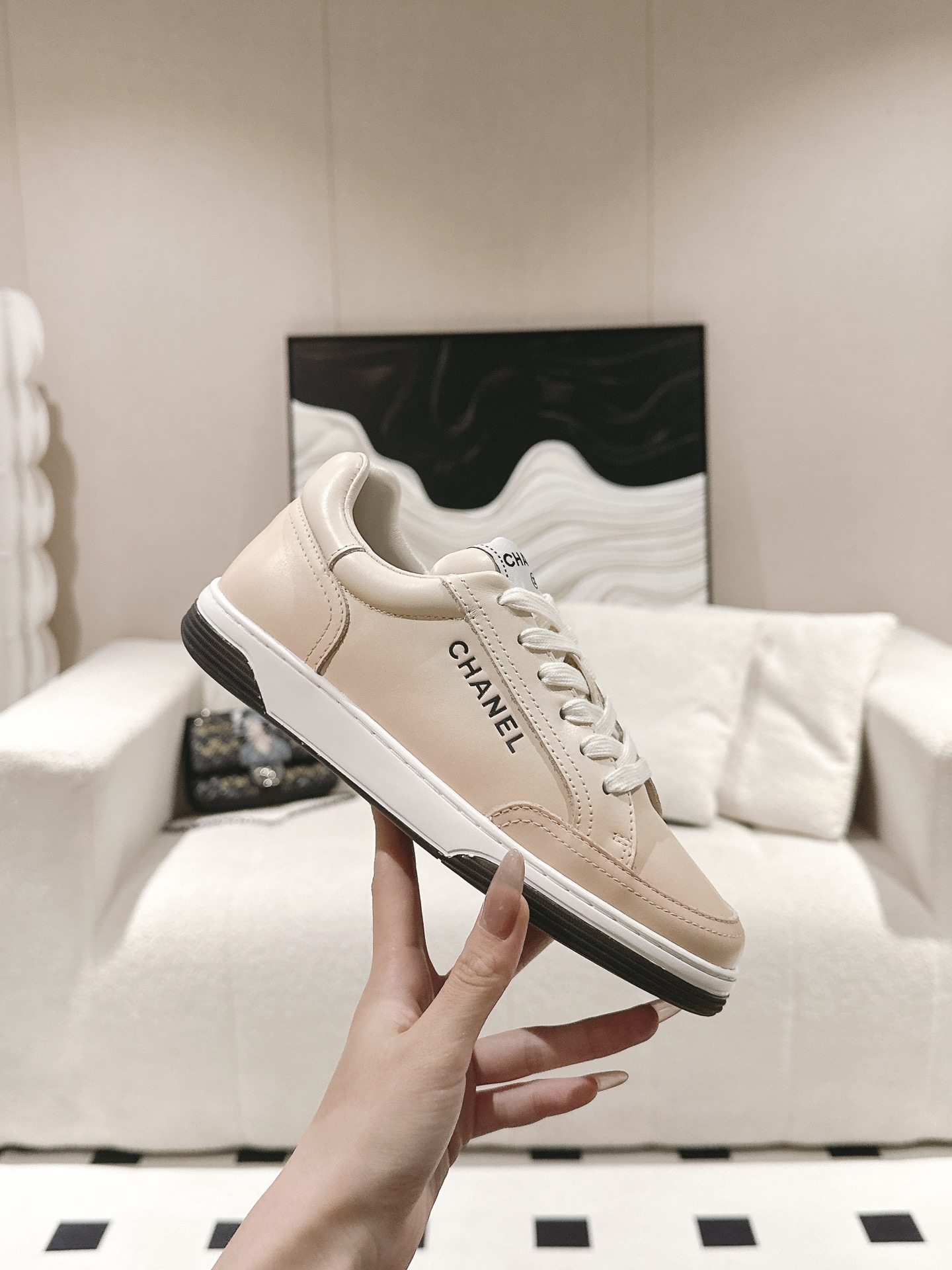 CHANEL Casual Cruise 2024/25 Sneakers
