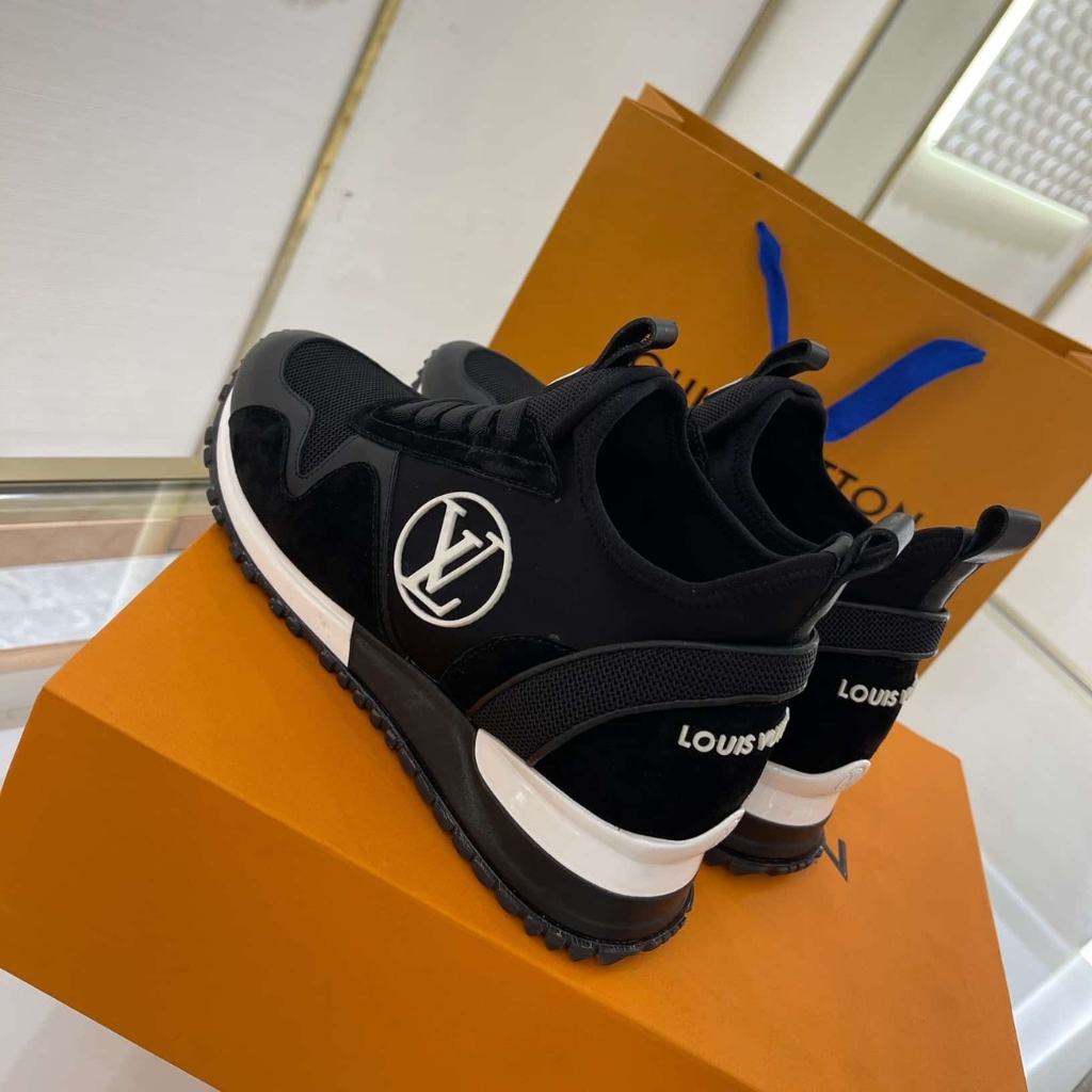 LOUIS VUITTON RUN AWAY SNEAKER BLACK 1A9ER7