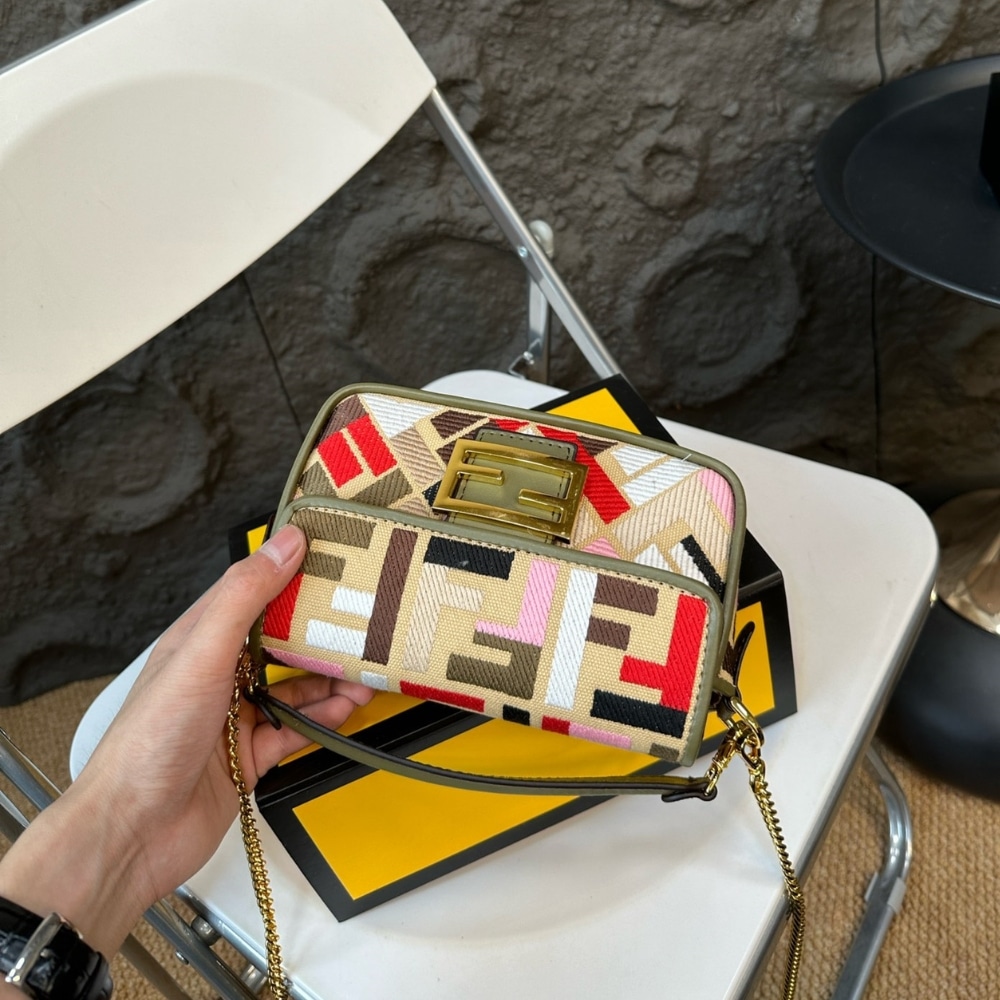 Fendi Baguette Multicolour Canvas Bag With Ff Embroidery Multicolour 18Cm 8Bs017Anh4F1Q6O