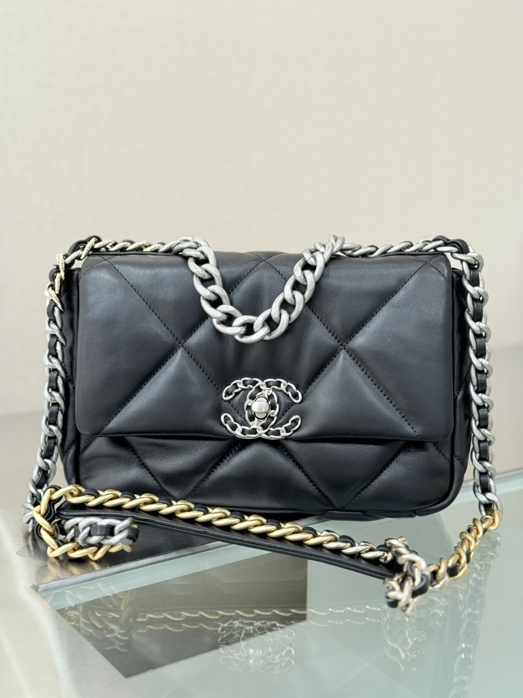 19 Medium Flap Bag (AS1160) in Black Shiny Lambskin with Tri-Tone Hardware