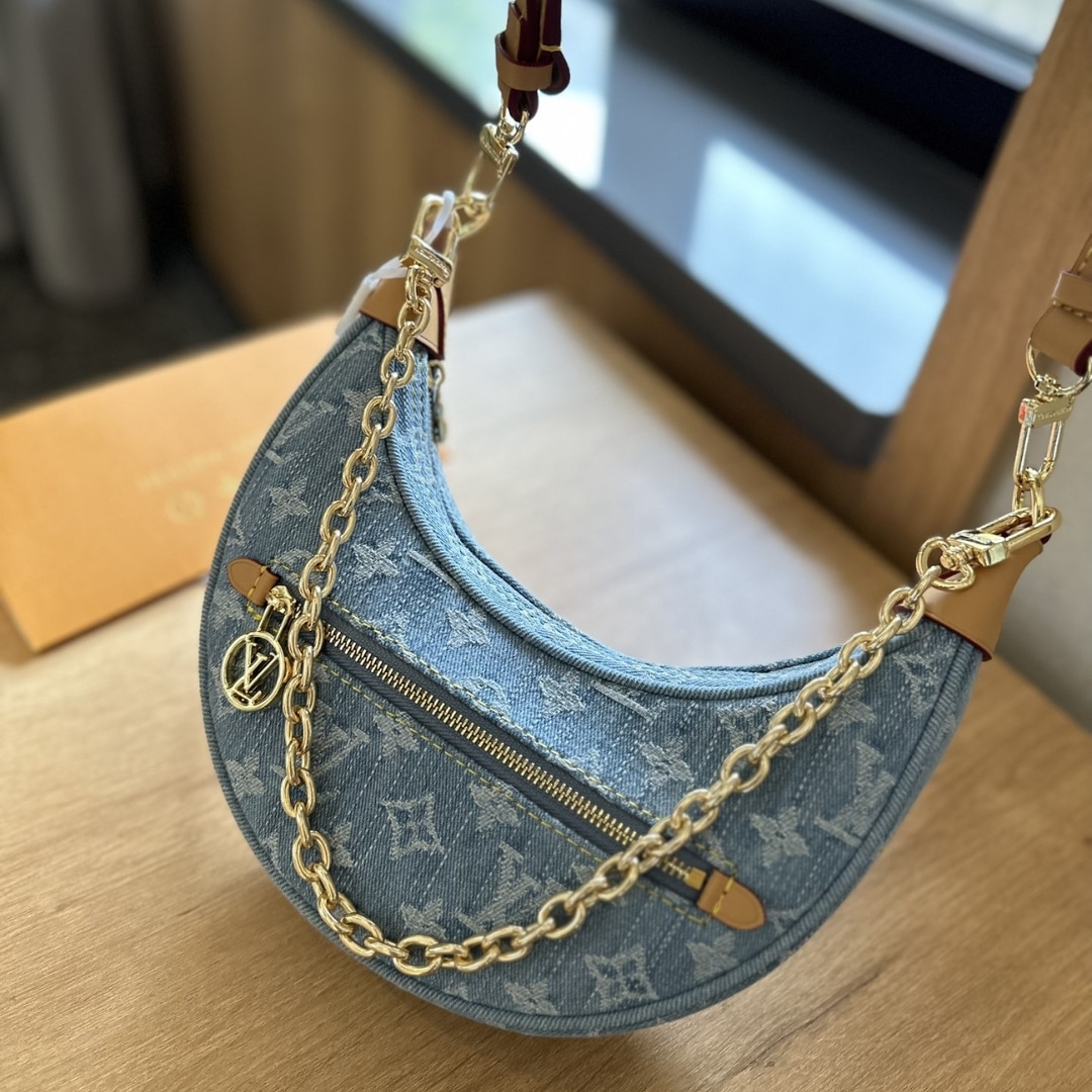 Louis Vuitton Lv By The Pool Loop Monogram Sky Blue Denim 25Cm M24846
