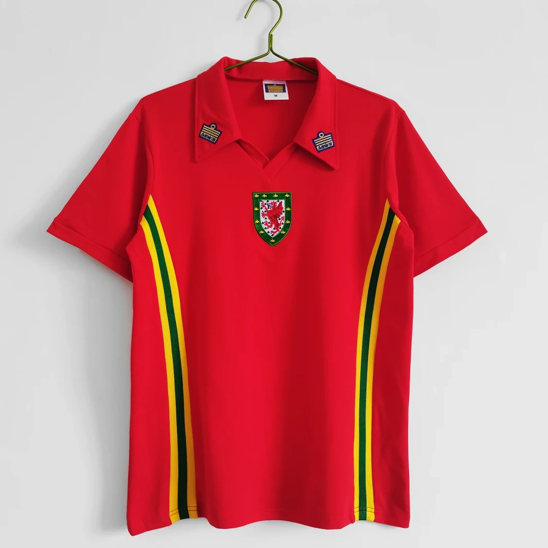 Retro 1976-79 Wales Home retro football jersey