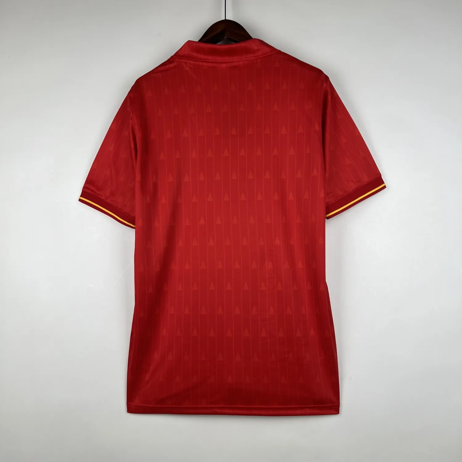 retro 1988-1991 Spain home football jersey retro