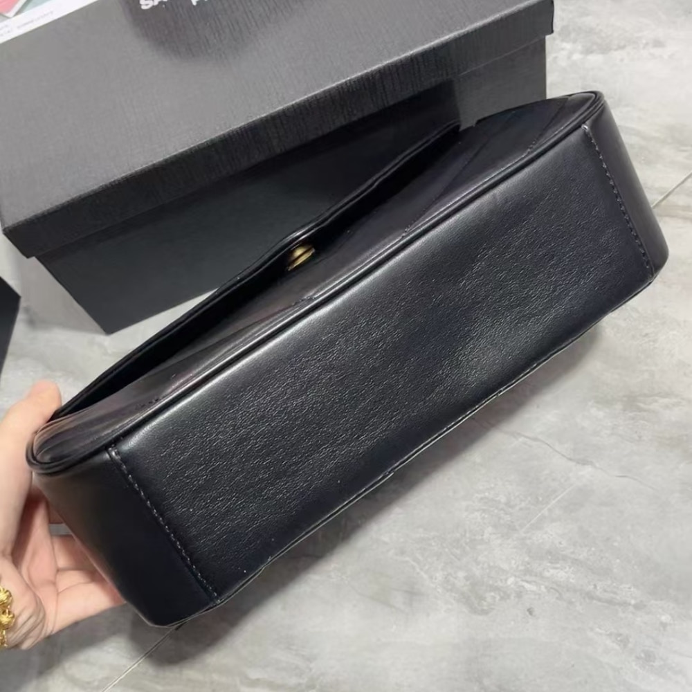 Saint Laurent Loulou Medium Chain Bag Black 29Cm
