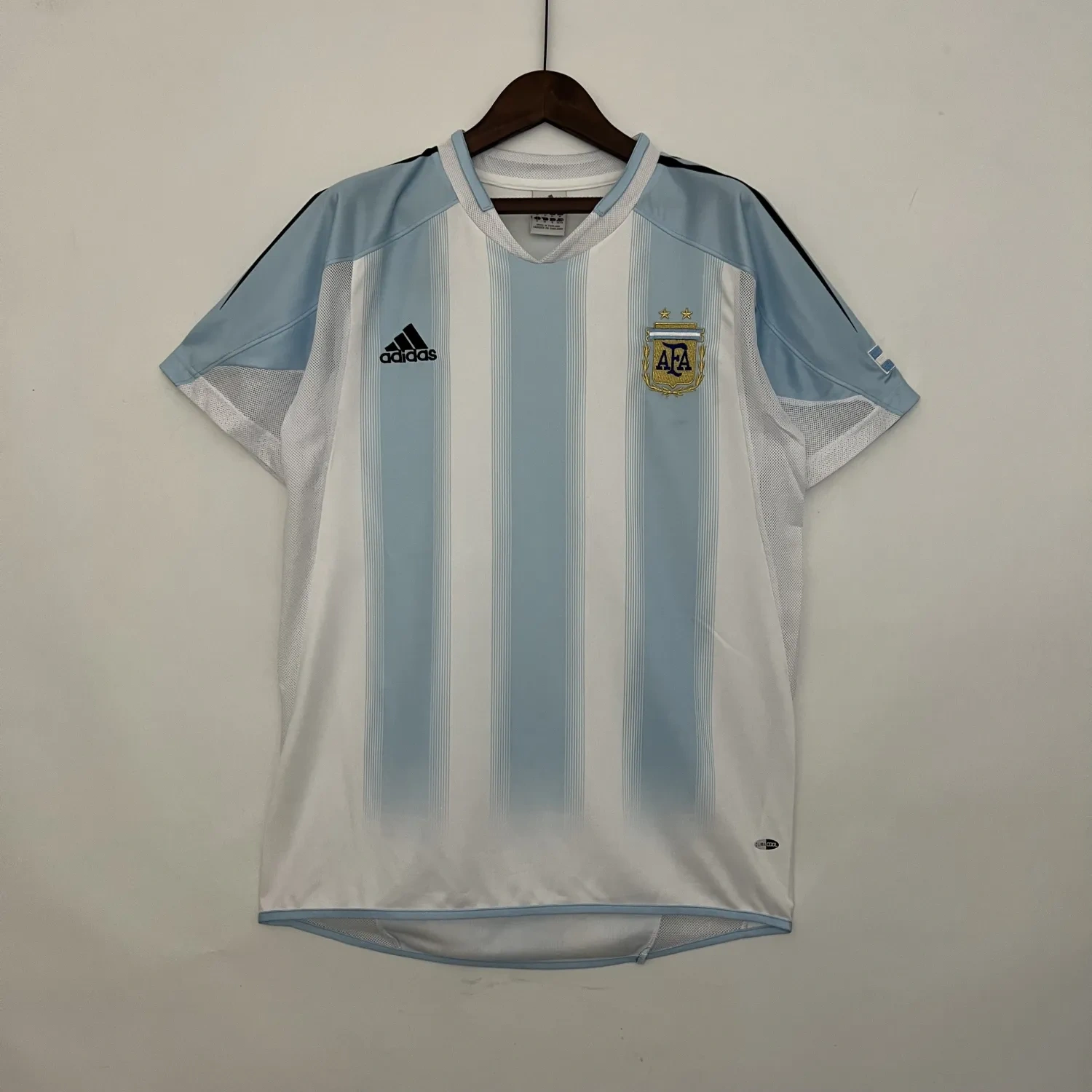 retro 2004-05 Argentina Home football jersey retro