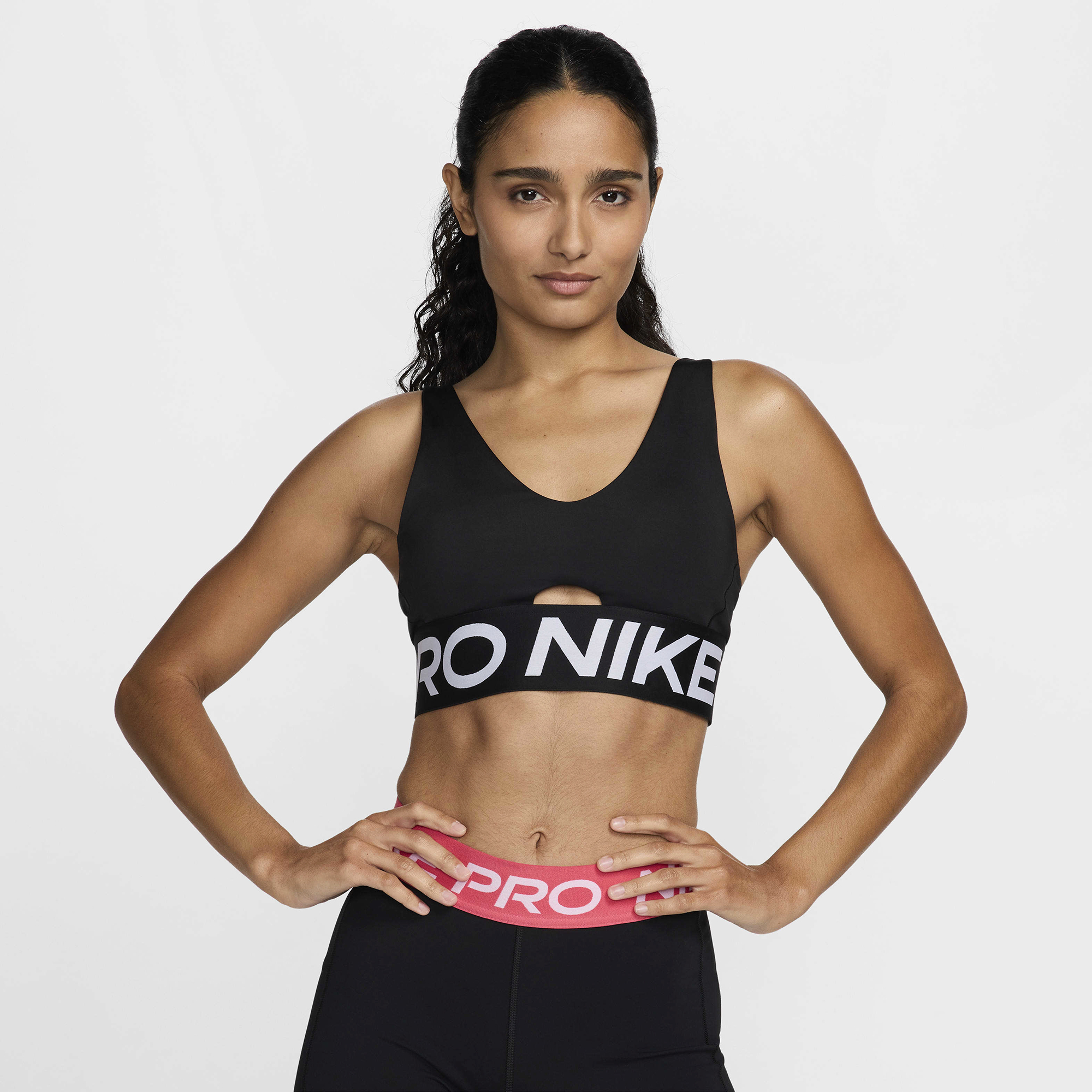 Nike Pro Indy Plunge Bra Bold