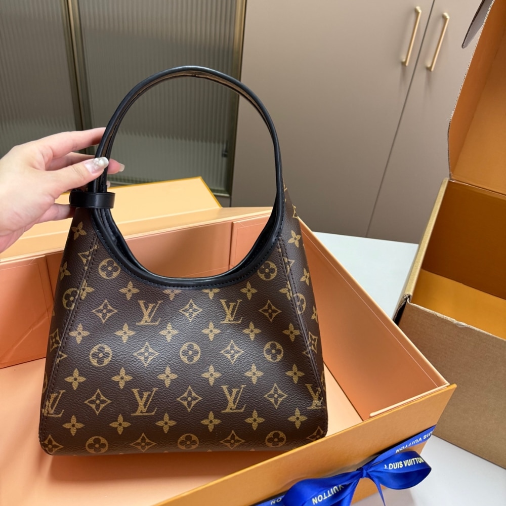 Louis Vuitton The Drop PM Monogram Brown 28Cm M12940