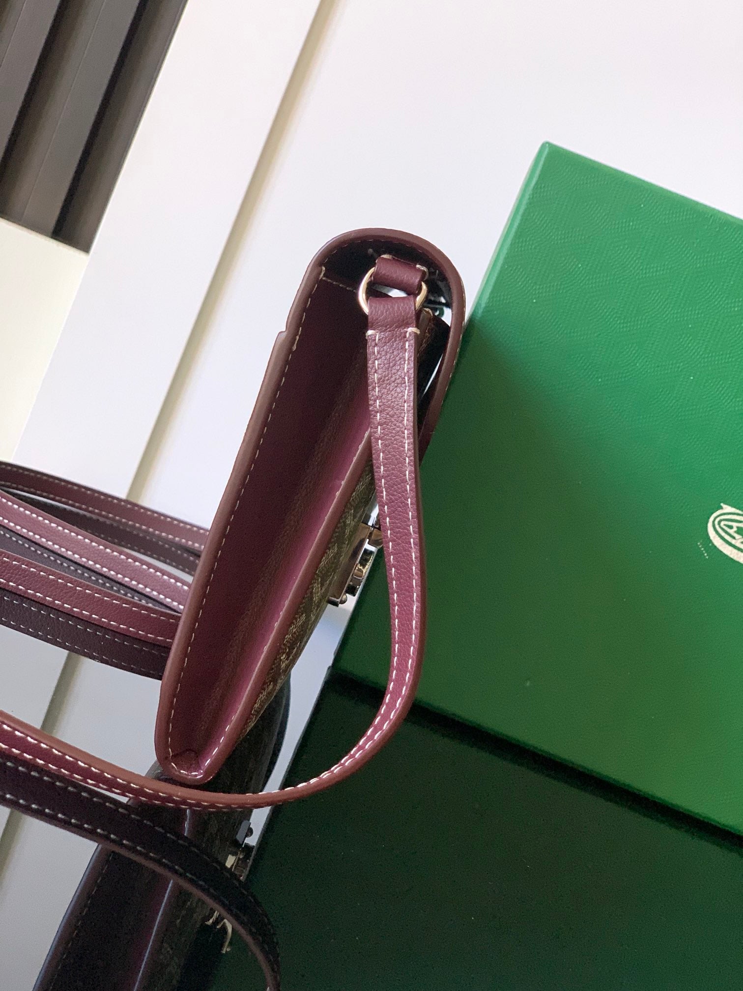 Goyard Chypre Wallet-Pouch 21 Cm Wine Red Goyardine Canvas And Calfskin
