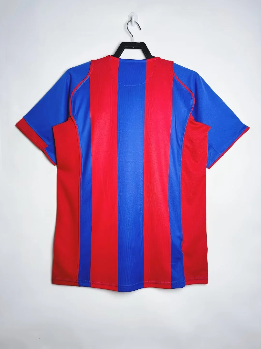 retro 2004-05 Barcelona Home football jersey retro
