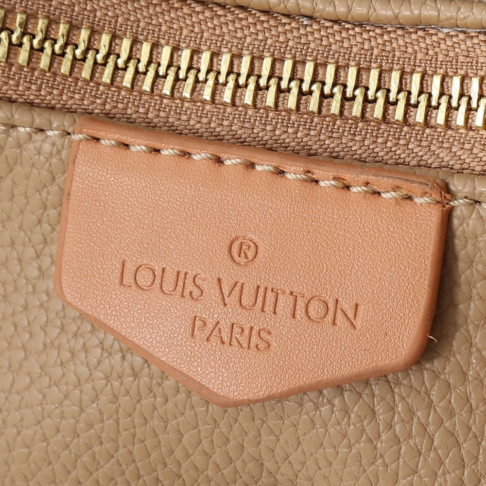 Louis Vuitton Hobo Cargo Beige 31Cm M12697