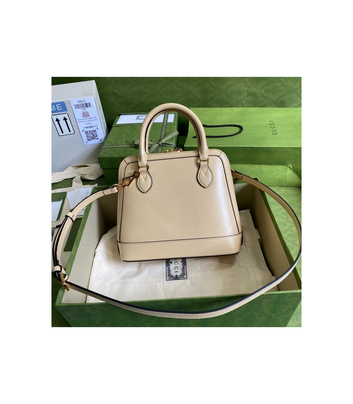 Gucci Horsebit 1955 Small Top Handle Bag in Wheat Leather