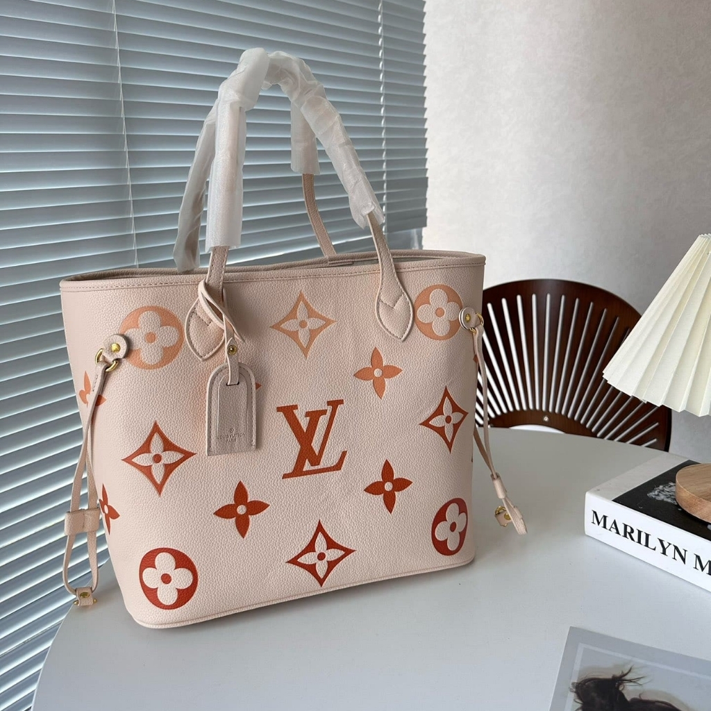Louis Vuitton Neverfull MM Bag Beige Clair 33cm M46516