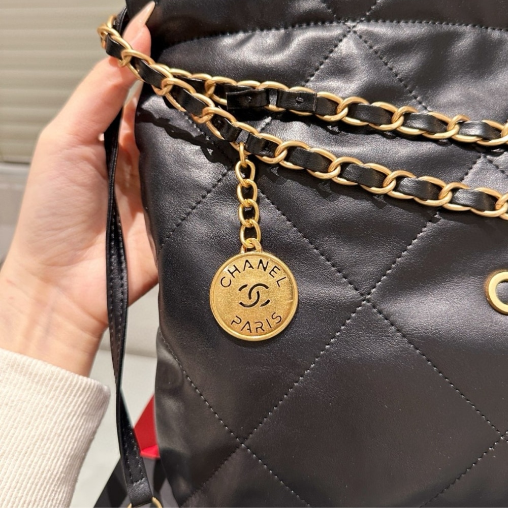 Chanel 22 East West Bag Leather Black 39Cm