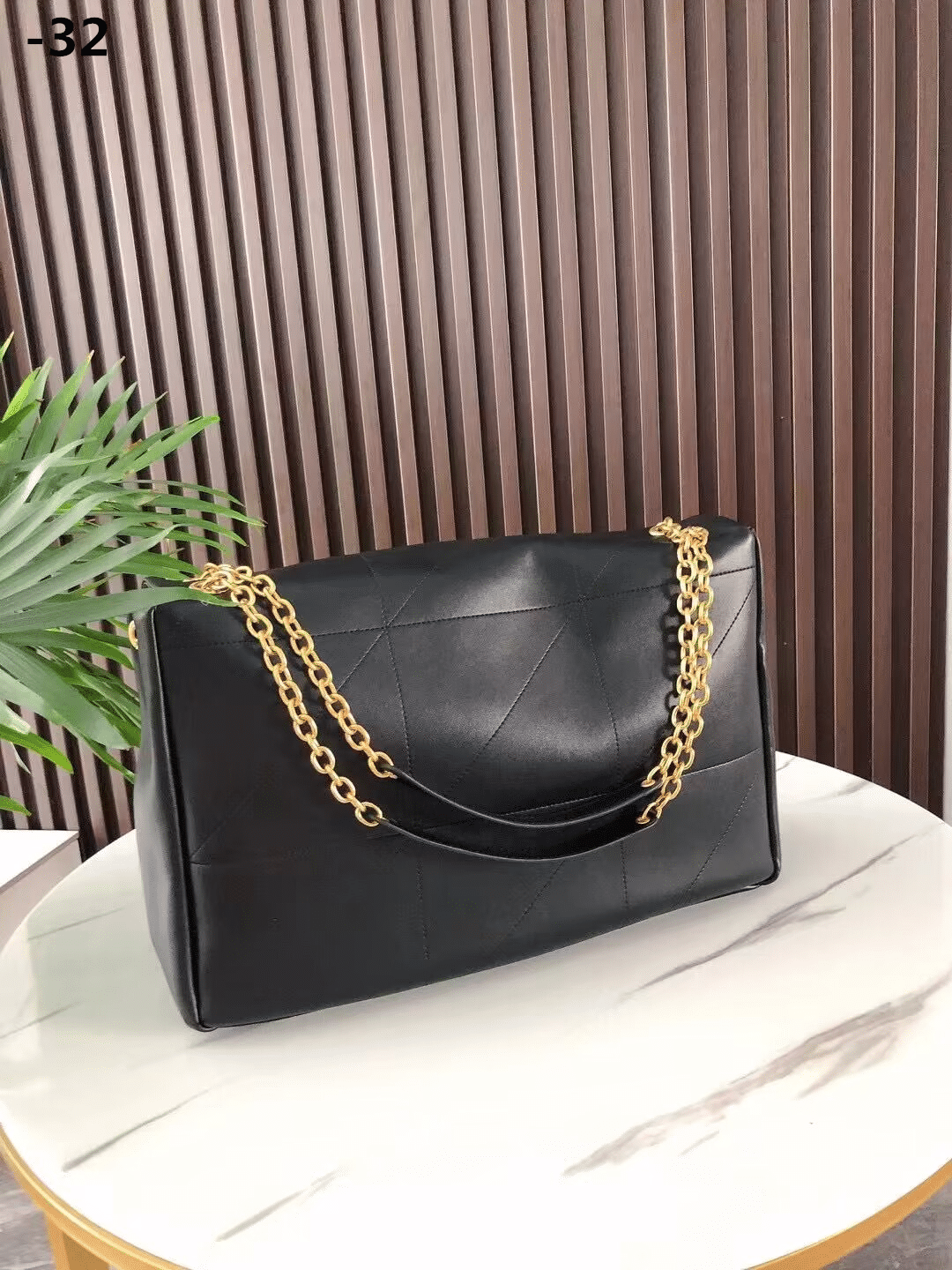 Saint Laurent Jamie 4 3 In Black 42Cm