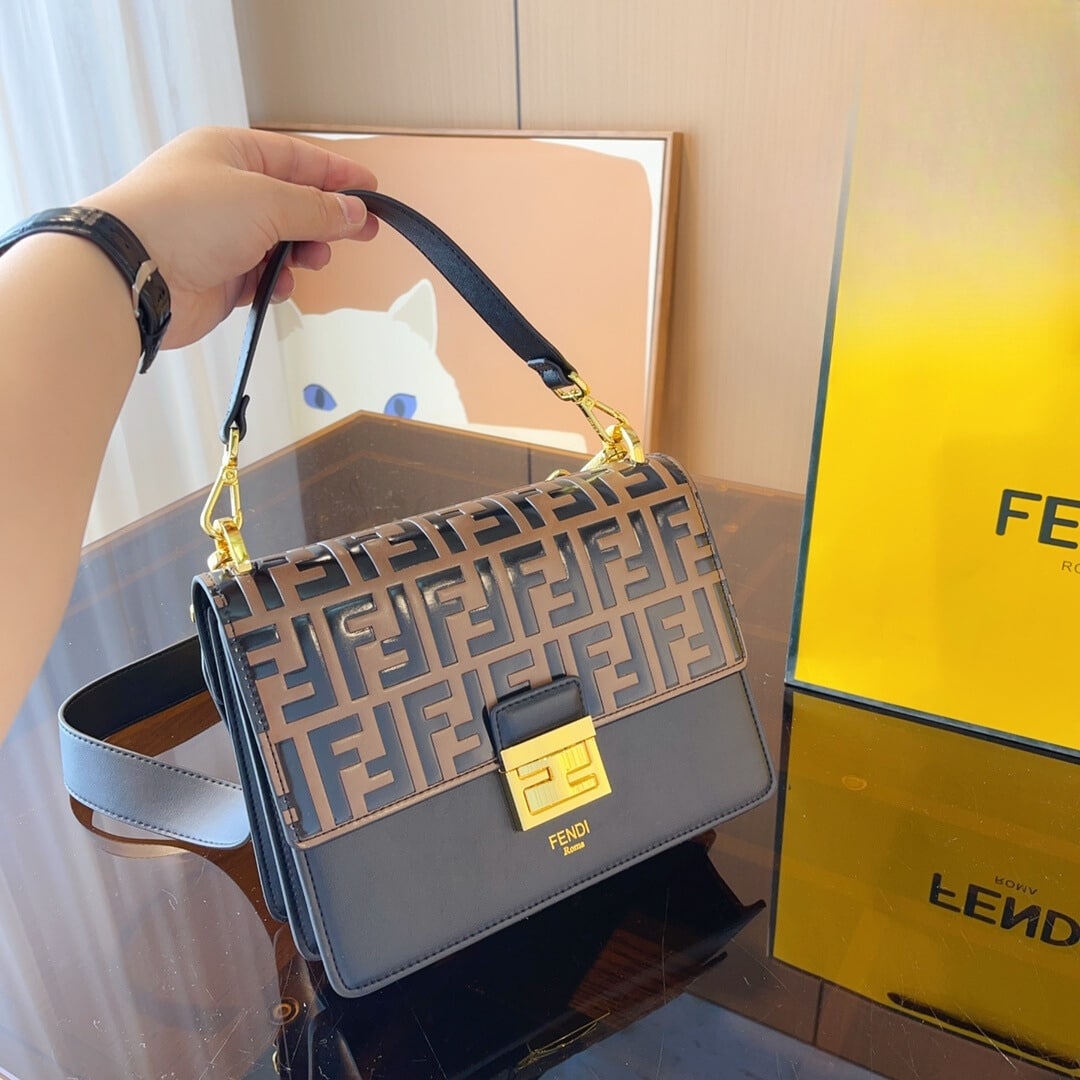Fendi Kan I Leather Bag Brown 25Cm