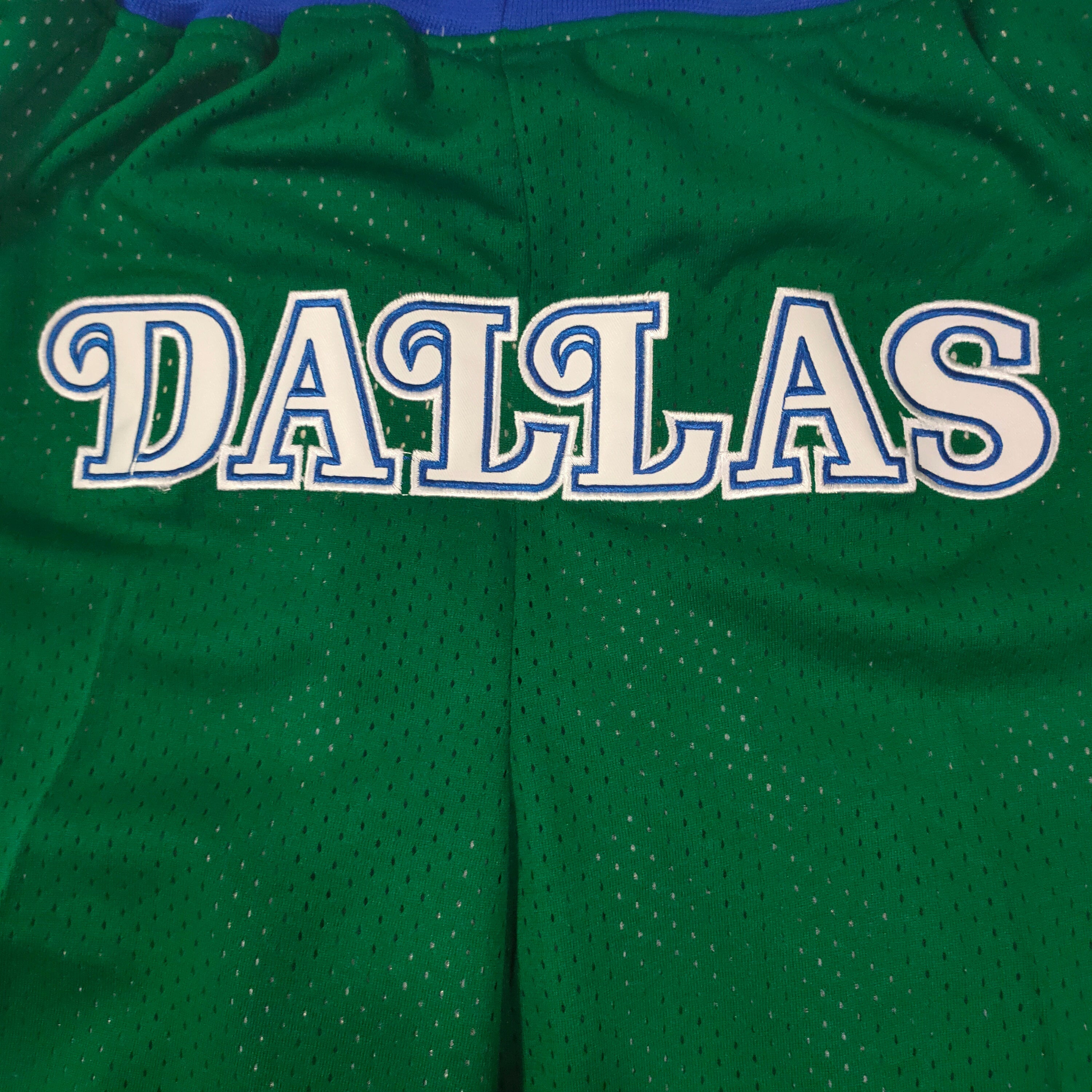 Dallas Mavericks Green Juston Retro Shorts