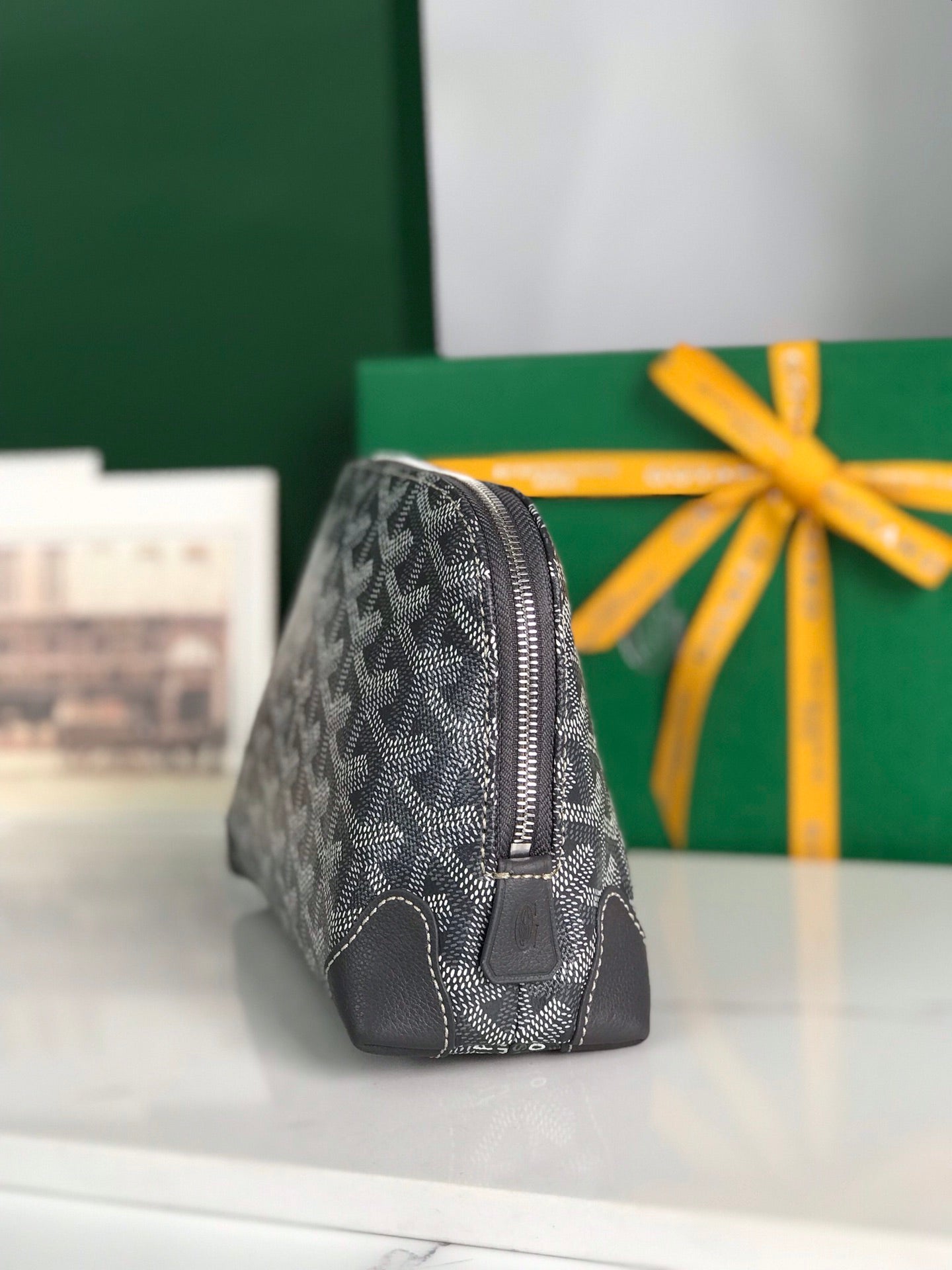 Goyard Vendôme Cosmetic Pouch 17cm Grey Black Goyardine Canvas And Calfskin Trim