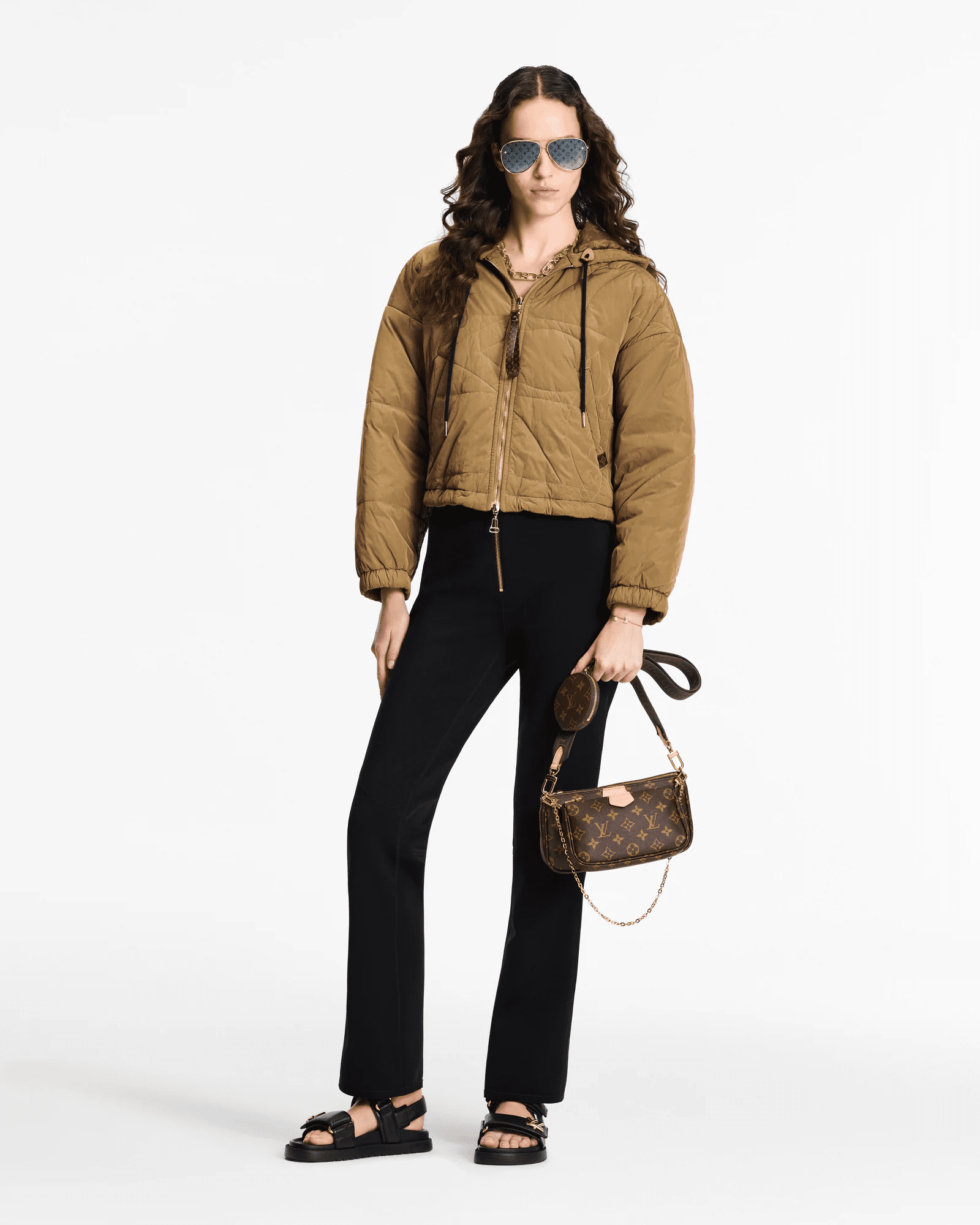 Louis Vuitton Multi Pochette Accessoires Khaki 24Cm M44813