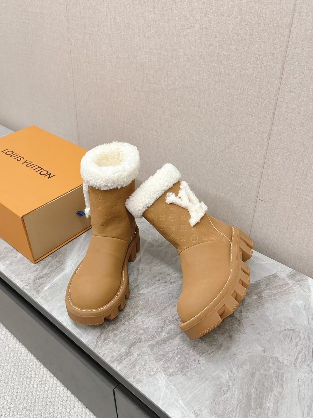 Louis Vuitton Ankle Boots In Bronze Brown
