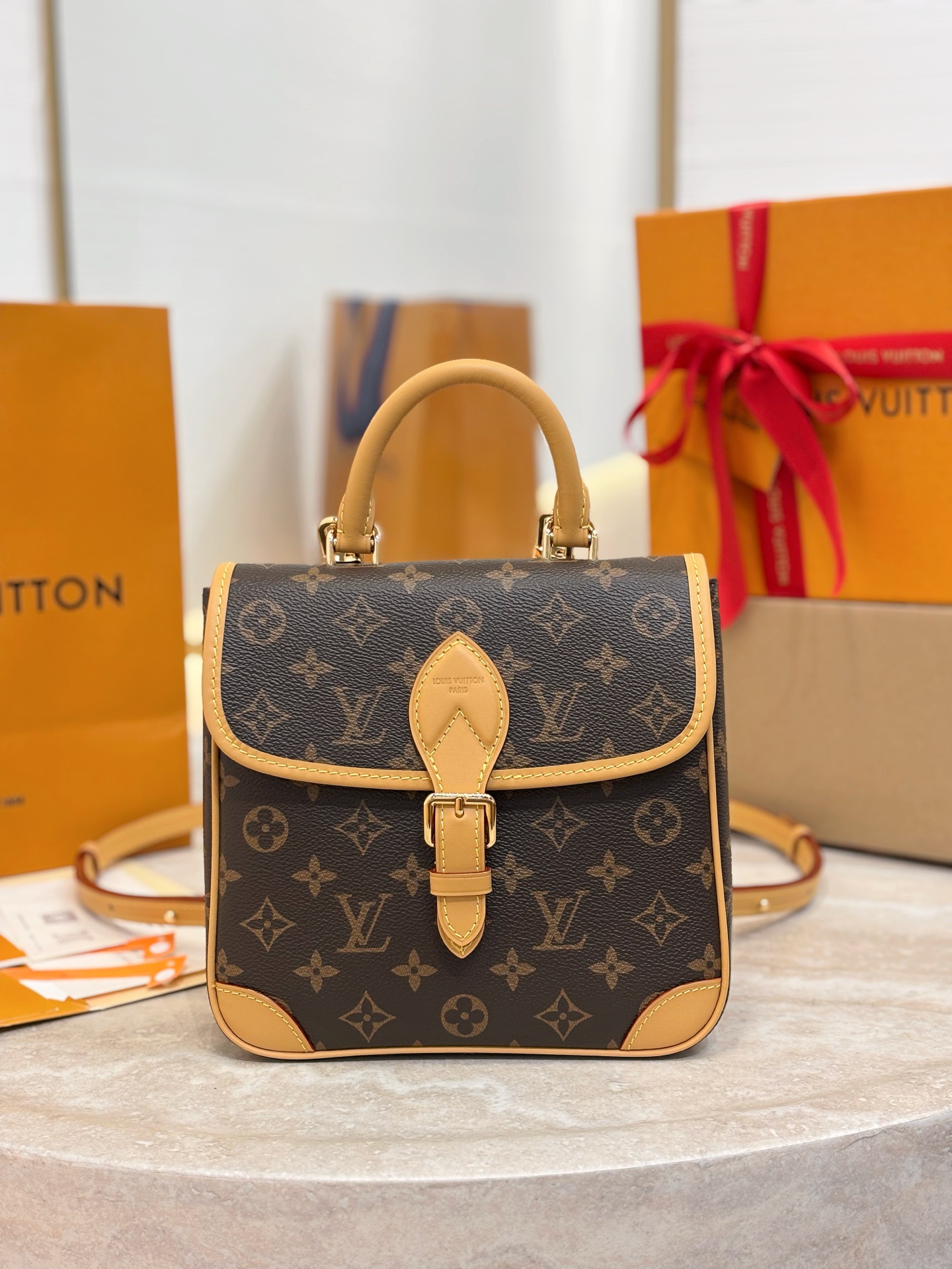 LV M29766 Diane Backpack