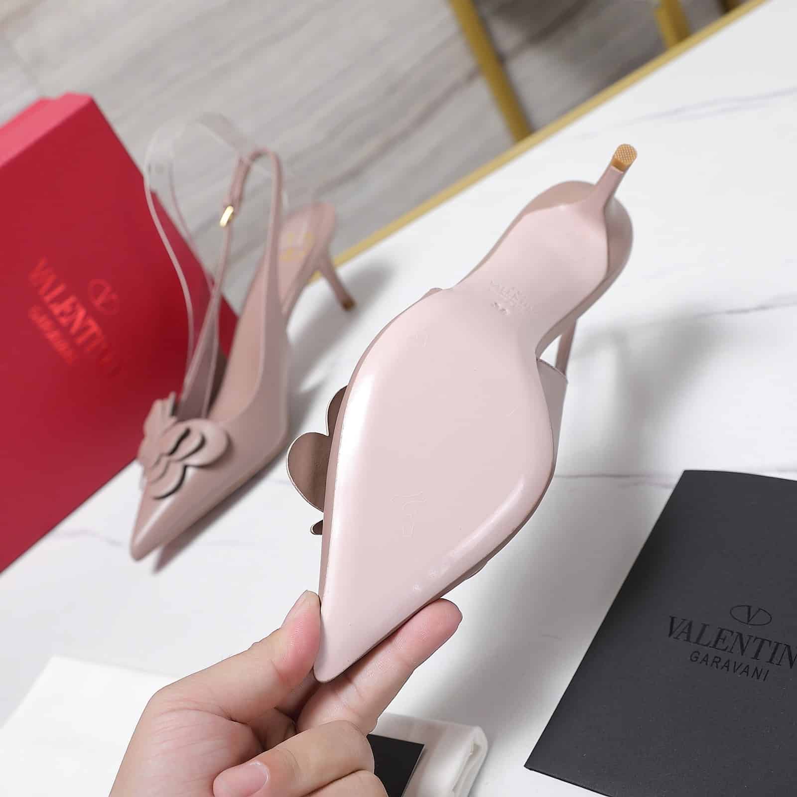 Valentino Garavani Papier Phalène Slingback Pumps Pink