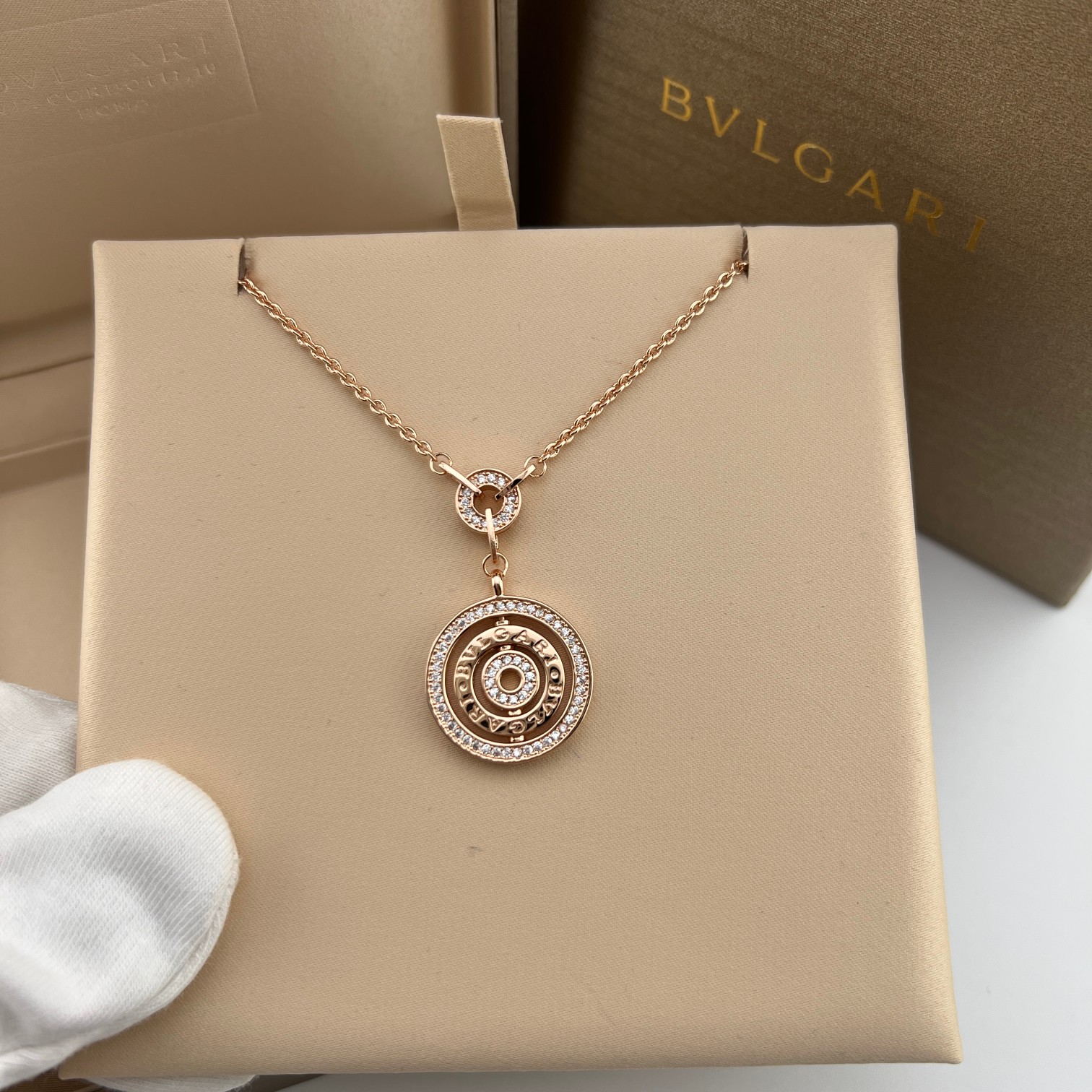 Fortune-telling three-ring transfer disk diamond pendant necklace