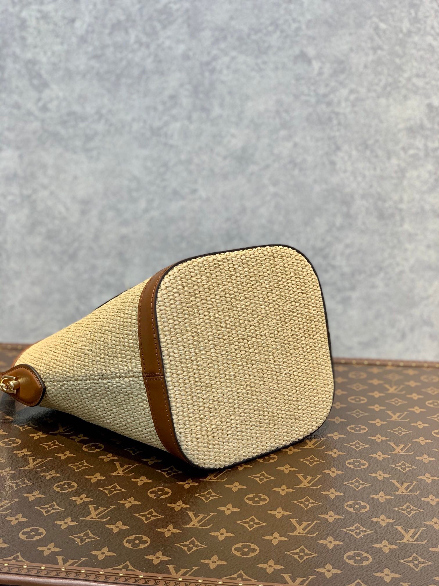 Louis Vuitton Petit Bucket 23Cm Brown