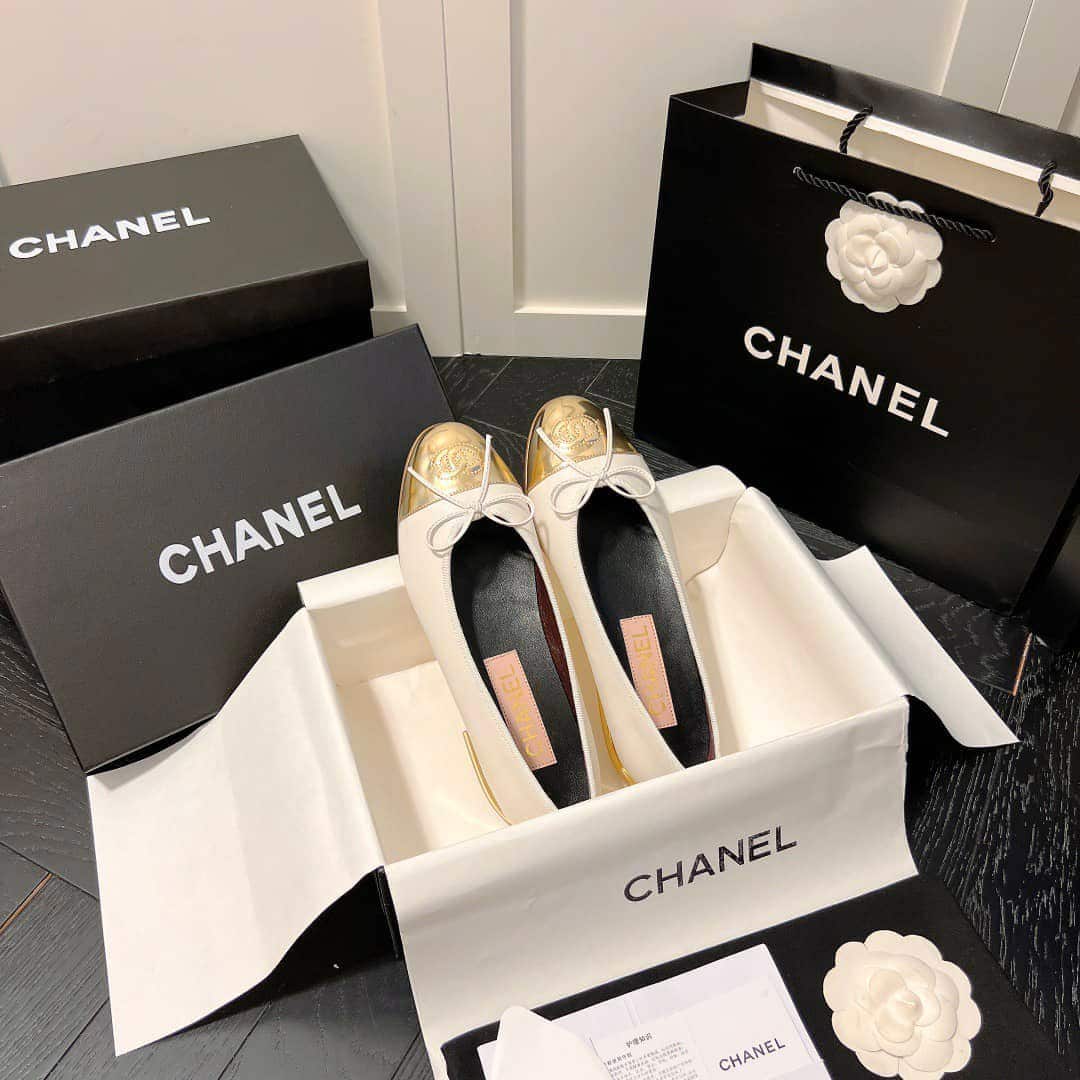 Chanel Leather Cap Toe Ballet Flats White Gold