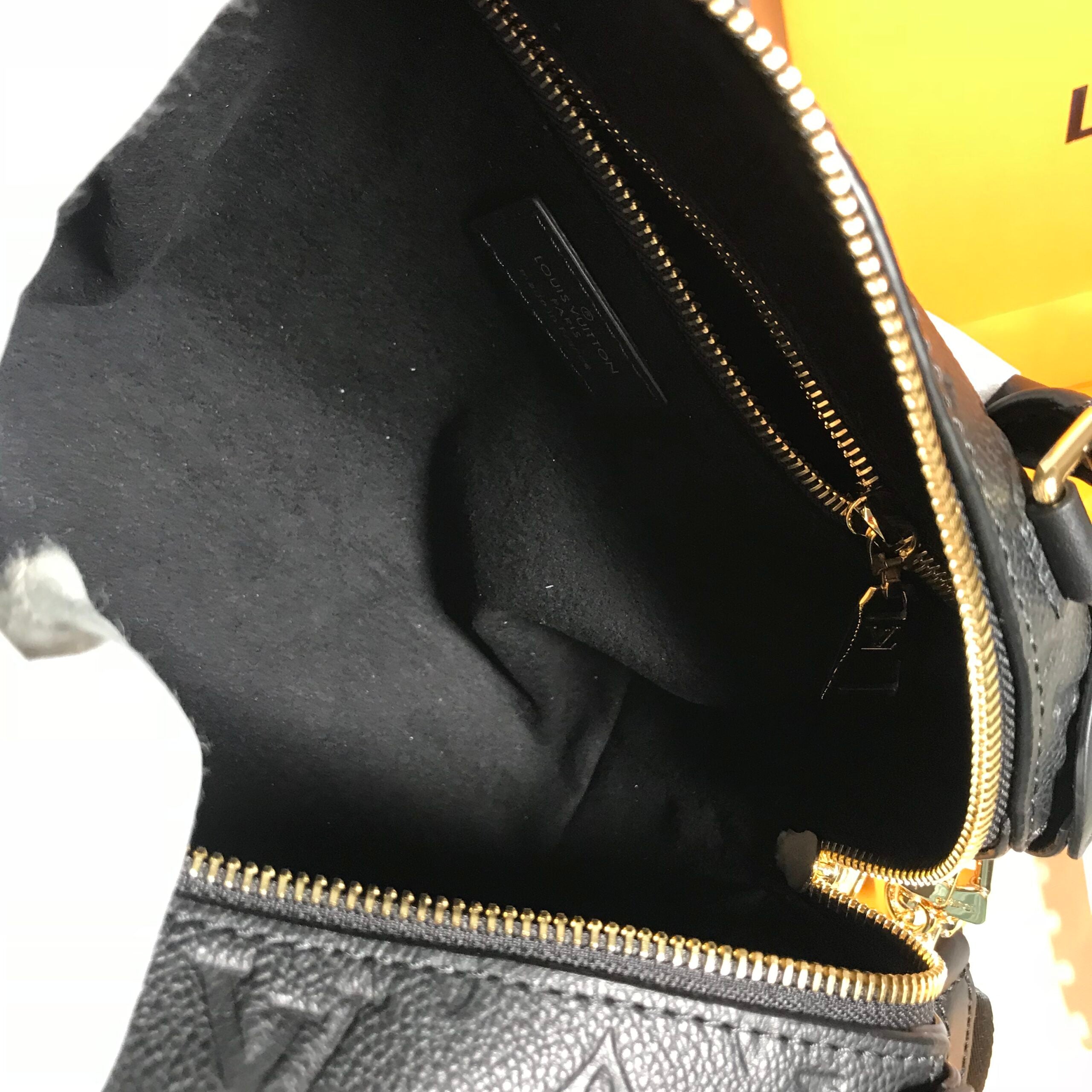 Louis Vuitton Petite Malle Souple 20Cm Black
