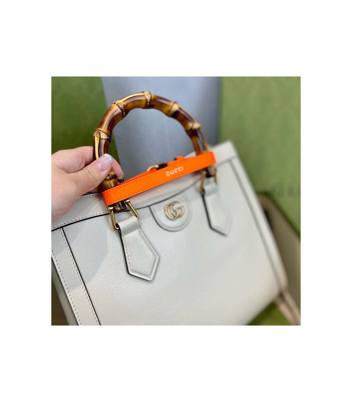 Gucci Diana Small Tote Bag White