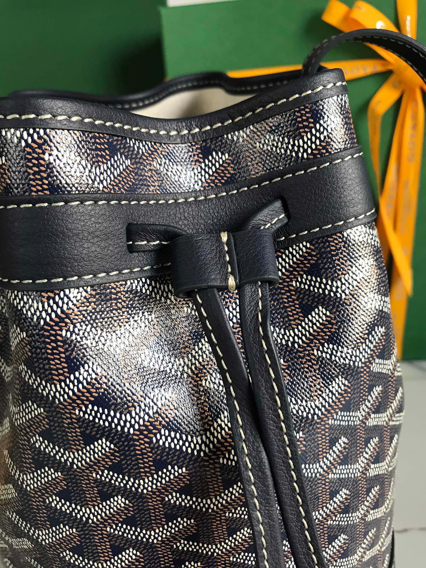 Goyard Petit Flot Bucket Bag 22cm Navy Blue Goyardine Canvas And Lambskin Trim