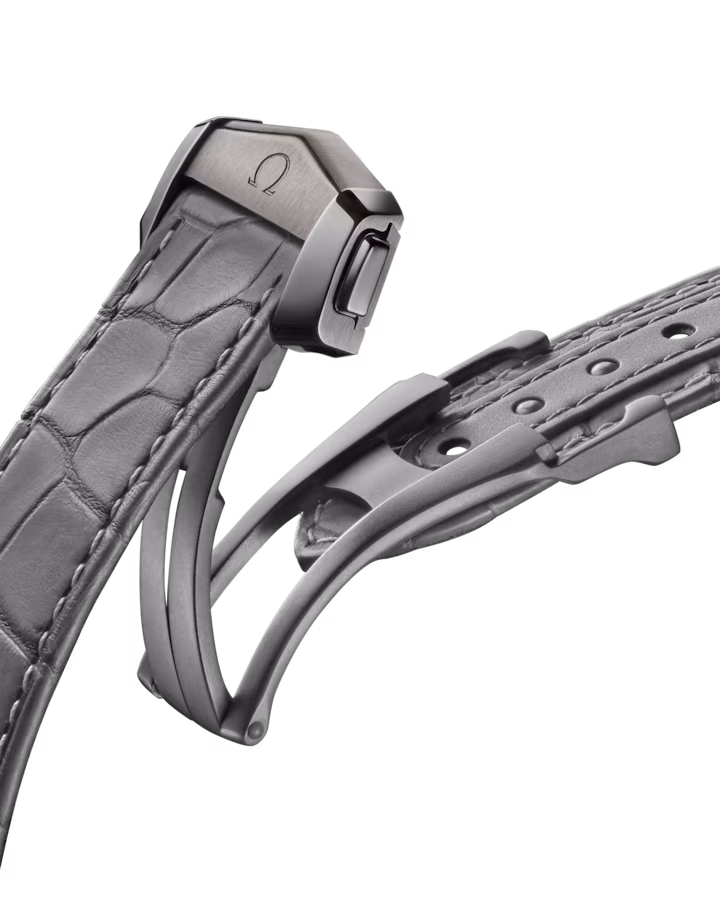 Omega Speedmaster Dark Side of the Moon 44.25mm Grey Dial Grey ceramic Strap 311.93.44.51.99.002