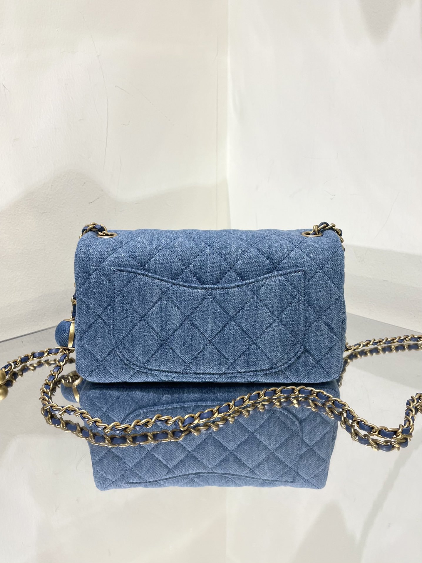 Chanel Denim Rectangular Crush Ghw 20Cm/7.9in