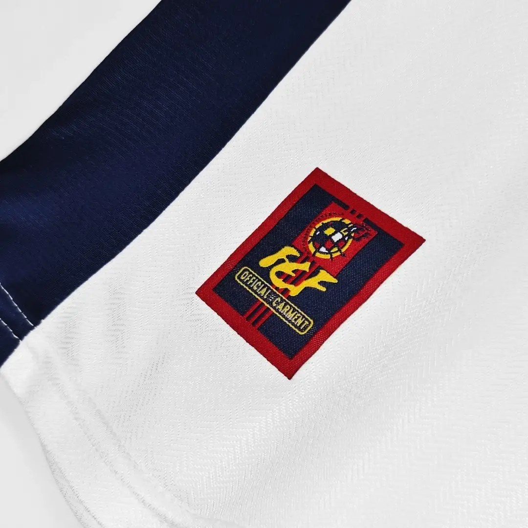 Fulham 2001/02 Home Retro Soccer Jersey