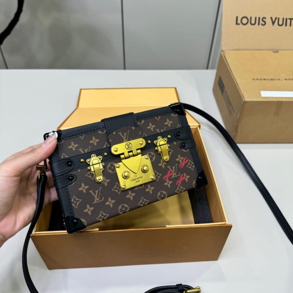 Louis Vuitton Petite Malle Monogram Dark Brown 20Cm M45943