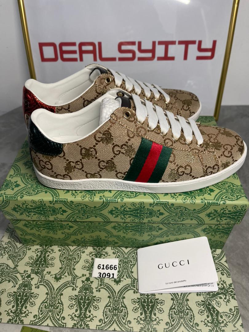 Gucci Ace Gg Supreme ?Bees? 548950 9N050 8465