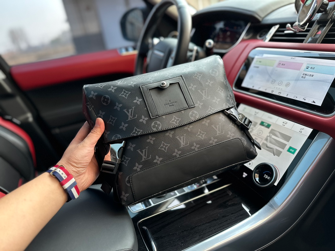Louis Vuitton Messenger Pm Voyager 33Cm M40511