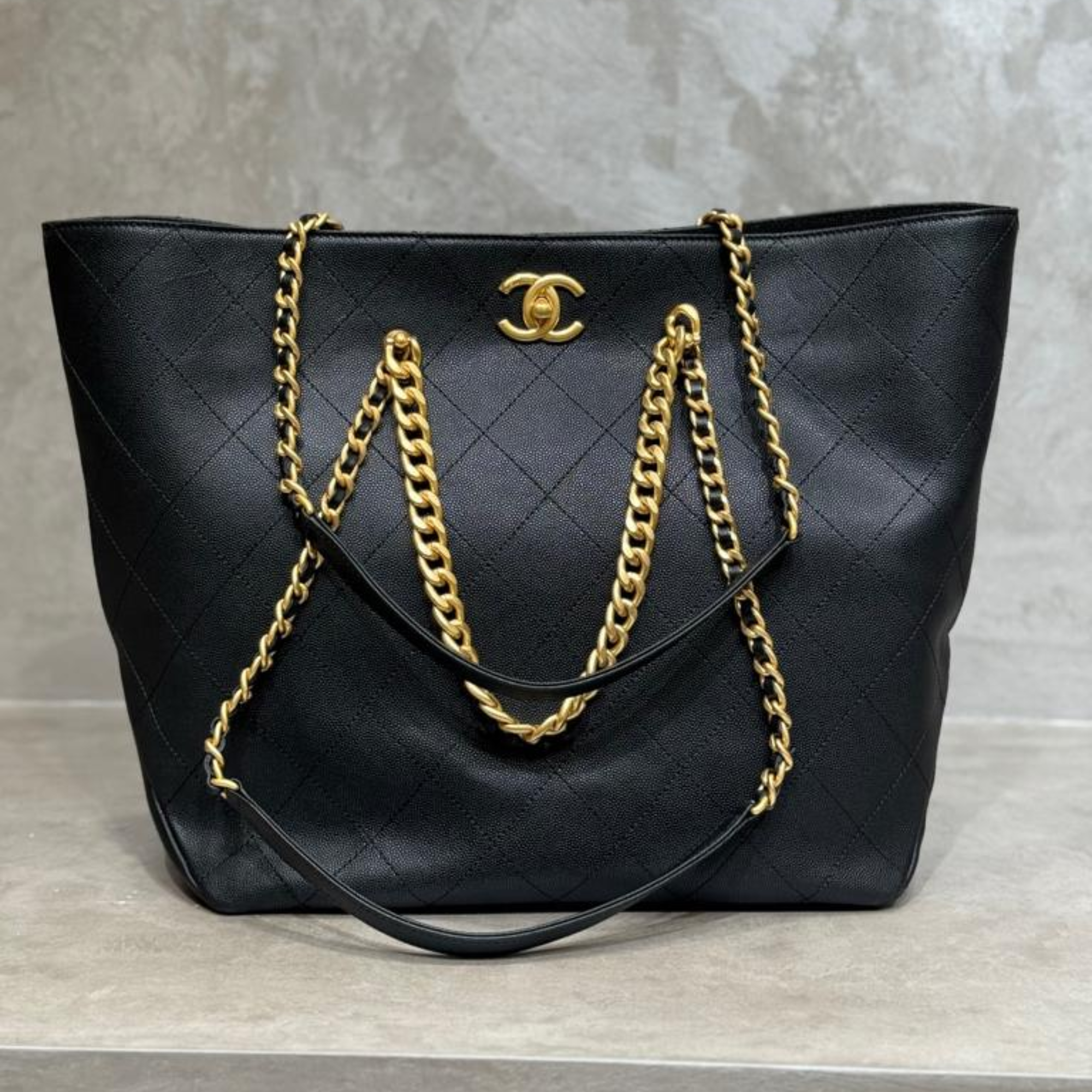 Chanel Classic Black Quilted Tote 42cm/16.5in