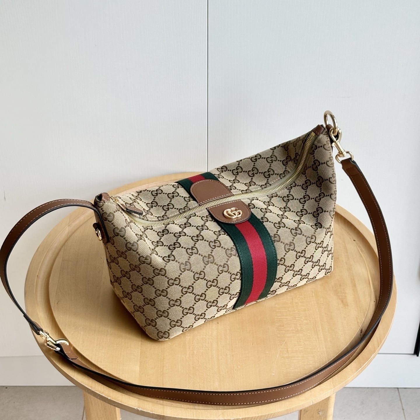 Gucci Vanity Medium Top Handle Bag Beige And Brown GG Canvas 27Cm ‎857799 FAFUF 9870