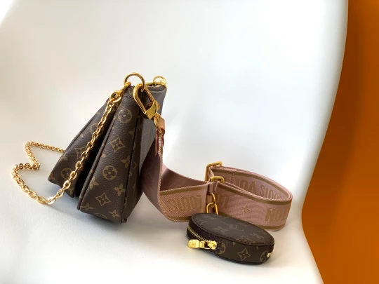 Louis Vuitton Multi Pochette Accessoires Monogram – Women – Handbags Light Pink