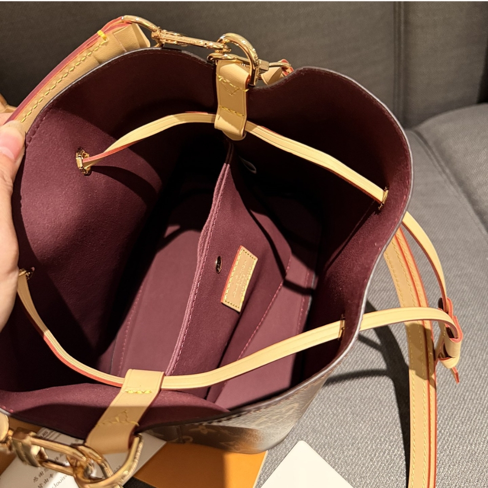 Louis Vuitton Neonoe Bb Bag Monogram Brown 20Cm M46581