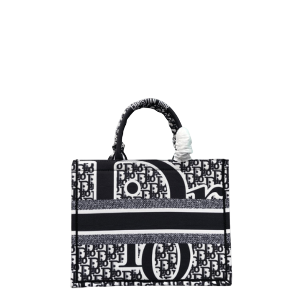 DIOR LARGE BOOK TOTE CORNFLOWER OBLIQUE EMBROIDERY BLACK 42CM’S