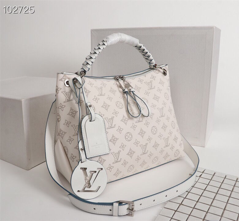 Louis Vuitton Beaubourg Hobo Mm White